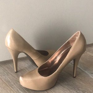 Tan heels